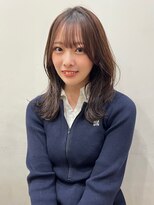 ラパンセ ブルー(LA PENSEE BLEU)&nbsp;ミディアムレイヤー　顔まわりカット　ショコラブラウン