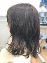 ミーティア バイ クアトロ(Meteor By QUATRO)&nbsp;抜け感が可愛いモテグレージュ