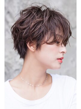 テイラー(Taylor) ［Taylor］☆大宮　マロンベージュ×束感ショート