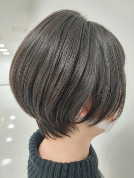 クレスフィリア (CLESC') 骨格補正ショートヘア