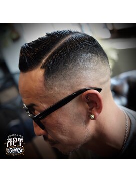 エーピーティートアウエスト(APT. TOR WEST) Side part