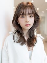 大人かわいい/くびれ/レイヤーカット/小顔/オリーブベージュ