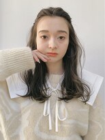 オリーブベージュレイヤーロング夏アレンジ銀座