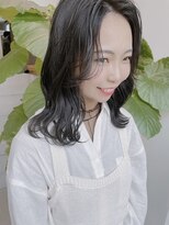 イル(ill)&nbsp;セミウルフ　ロングウルフ　韓国レイヤー　大須