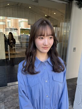 スノッブ ビア ビーチ(Snob VIA Beach) アッシュブラウン×セミロングスタイル◎