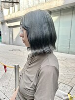 ワン 横浜(ONE005) オリーブ/グレージュ/ハイライト/寒色カラー/ボブ