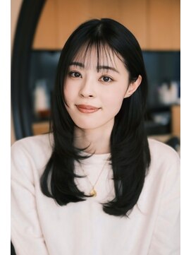 エアー 青山(AIR) シースルーバング/レイヤーカット