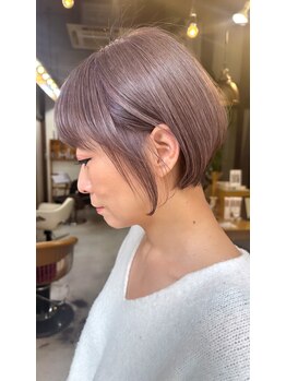 キセツ(ki se tsu)の写真/白髪は隠すものじゃない。魅せるグレイカラーへ。