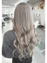 カラット 堺東(CARAT)&nbsp;グレージュカラー/ハイトーン/ヨシンモリ/似合わせカット