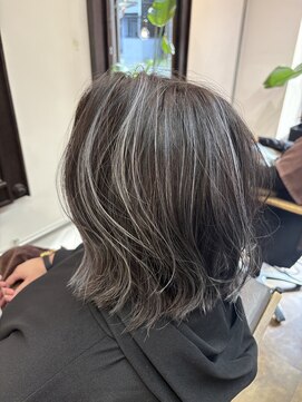 コレットヘアー ザモリオカ(Colette HAIR the MORIOKA) 白髪カバー細ハイライト
