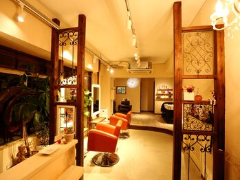 ヘアデザイン シェリ(hair design CHERI)の写真/【HPB AWARD 2025 BEST SALON部門 注目サロン選出】女性スタイリストがマンツーマンで一人一人丁寧に施術★