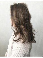 ウル(Uru)&nbsp;大人可愛いレイヤー