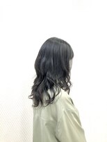 クオリス 上福岡店(QUALIS)&nbsp;無造作パーマ/前上がりウルフレイヤー/ロング/暗め/30代40代50代