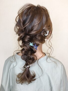 キキ 美容室(KIKI) ヘアアレンジ★