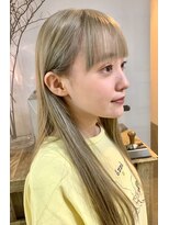 シュプール(SPUR)&nbsp;ハイトーンベージュ