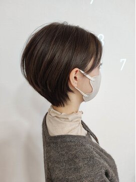 コヨミ(koyomi) 絶壁解消！耳かけ束感ショート20代/30代/40代