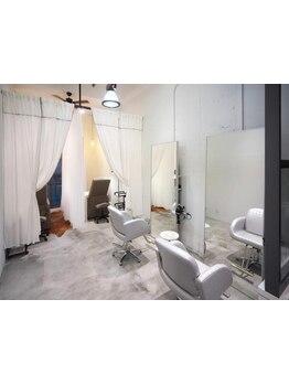 【扇町駅/天満駅すぐ】女性スタイリストのみの少人数サロン♪周りを気にせず自分だけのサロンタイムを－。