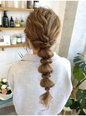 編みおろしヘアアレンジ