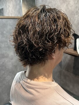 スウェルホワイト(SWELL WHITE) サーフカールスパイラルパーマ福岡波巻きスパイラル香椎メンズ