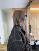 オアシス(oasis)&nbsp;【oasisマミ】小顔切りっぱなしボブ/ハイトーングレージュ