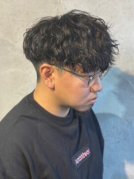 ニアウ 高崎店(Niau) メンズマッシュツイストスパイラルパーマ群馬高崎眉毛