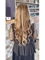 アンアンアヴェダ 沖縄ライカム店(anan aveda) 白髪ぼかし(ゴールデンブロンド)