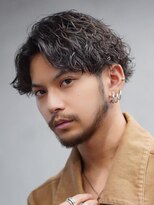 フィフス トウキョウ (fifth TOKYO) 波巻きスパイラルパーマツイストスパイラルパーマシャドウパーマ