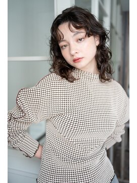 マグノリア オモテサンドウ(MAGNOLiA Omotesando) くしゃっとカジュアルウェーブパーマ・・・担当KAYO