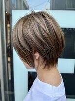 イー(E)&nbsp;ショート