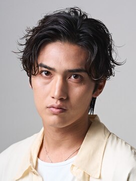 エリマ 横浜西口(elima) 横浜西口フェザーパーマフェザーショートセンターパート20代緩め