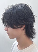 《メンズパーマ×綺麗目ウルフカット》　寺田担当