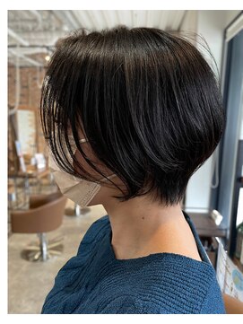 スペックホルダー(Spec Holder) くびれヘアショートボブ8.31