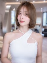 ケアリー プレナ海浜幕張(Carelly)&nbsp;デザインカラー/レイヤーカット/ウェットヘア/オリーブベージュ