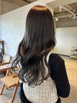 ユニカ 宇都宮(yunica) クラゲヘア/オリーブグレー／小顔に見せるヘア／ココアベージュ