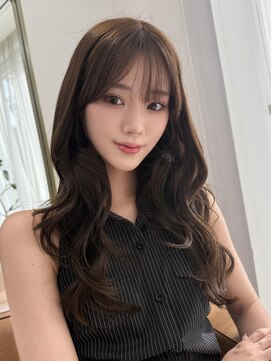 レイリー 原宿 表参道(Rayreee) 小顔くびれロング × 王道シースルーバング