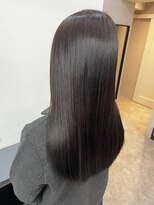 クララ 博多駅前(CLALA) 赤味を消しダークブラウンカラー