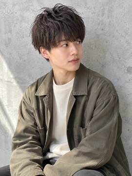 ラルジュヘアイコール(Large hair equal =) 束感マッシュ×ショートレイヤー×ナチュラルブラウン