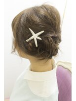 トータルビューティーサロン プリエ(prier)&nbsp;prier de k-two 出勤用簡単アレンジ！一箇所止めるアレンジ！