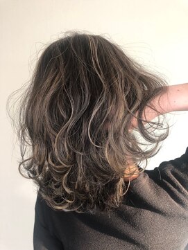 ヘアプロデュース ピエシャス(HAIR PRODUCE PIECIOUS) コントラストハイライト