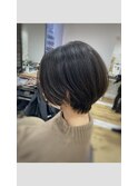 前下がりハンサムショートby沼尾