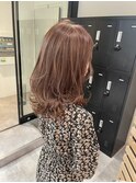 ベージュピンク