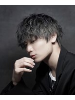 シン(syn) スパイラル黒髪マッシュ