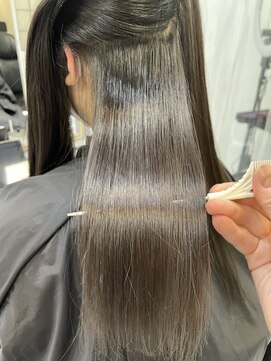 エスカーラ 表参道(THE ESCALA) @aidaman321/美髪/ホワイトグレージュ/大人かわいい/