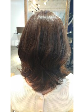 レガーレ(Legare) ミディアムレイヤー