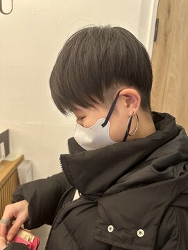 コハクビューティ(COHAKU beauty) 2023 Real hair 05【ツーブロック女子】