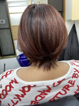 ヘアークリエイトフクダ 前下がりボブ