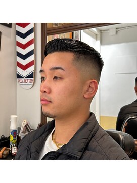 カムレイドフォーライフ(COMRADE 4 LIFE) スキンフェード ハードパート 担当松尾