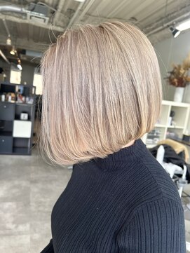 ルーツ ヘア デザイン(roots hair design) 西区新町美容室★roots★大人ボブ×ミルクティーベージュ