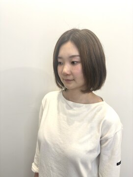 ゼンドットカラスマ(Zen.karasuma) 白髪ぼかしハイライトカラー×ボブ20代30代40代