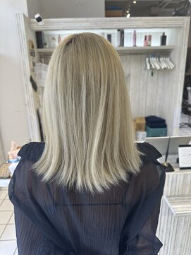 インパークス 西新井店(INPARKS) ホワイトミルクティー/ハイトーン